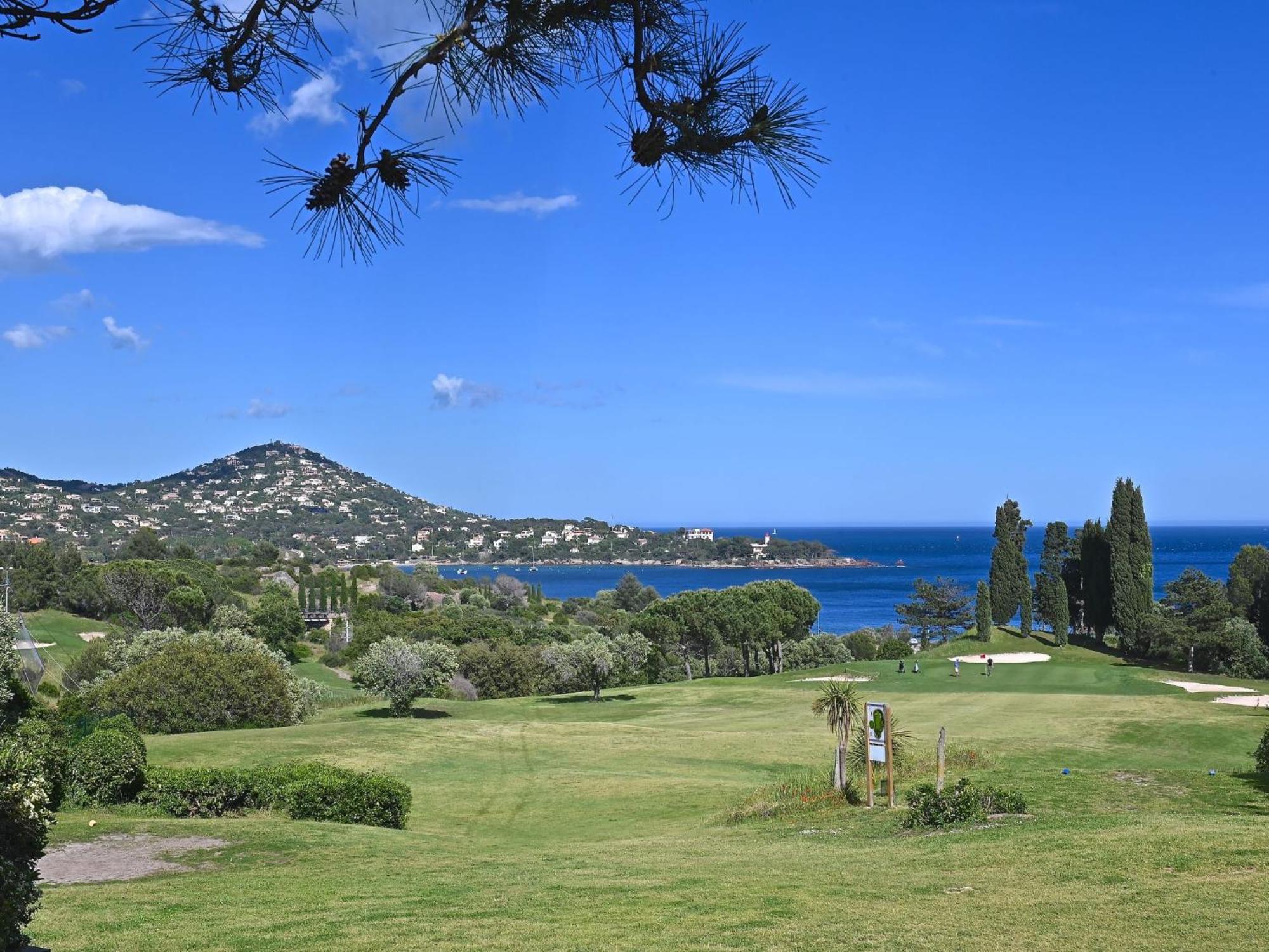 Apartment Village Cap Esterel - L'Esquinade-32 By Interhome Saint-Raphael  Exterior photo